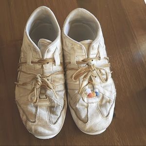 Nfinity cheer shoes